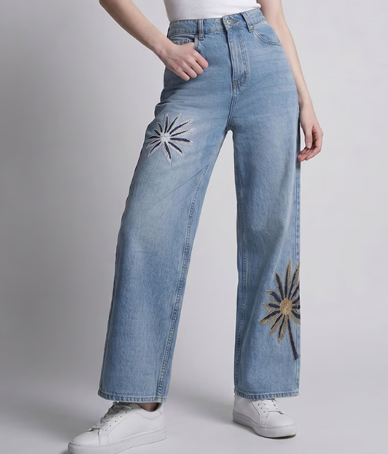 Embroidered straight jean